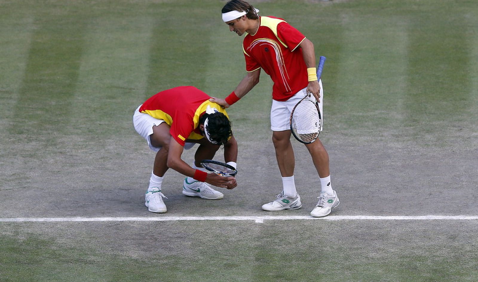 20120803-634796257503133556