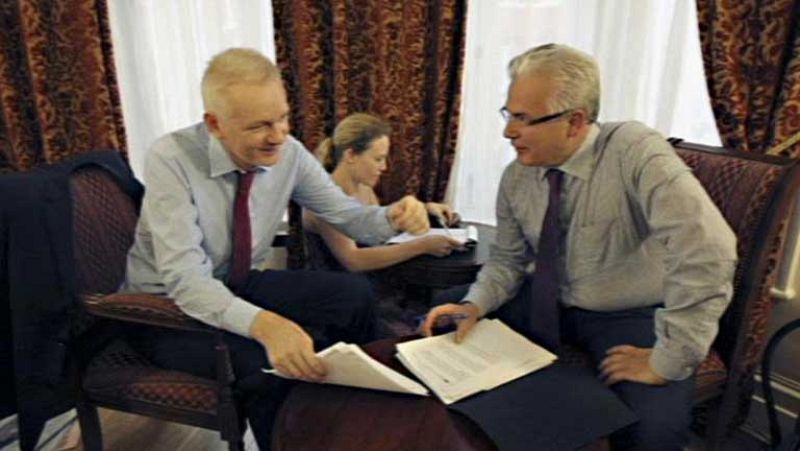 Garzón recurrirá a la Corte Internacional de Justicia para que Assange pueda viajar a Ecuador