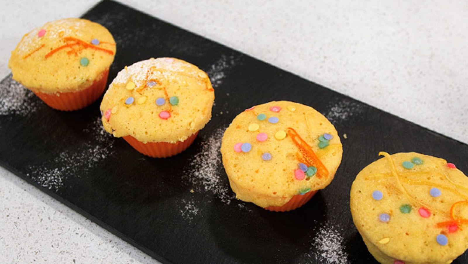 Magdalenas de naranja y limón