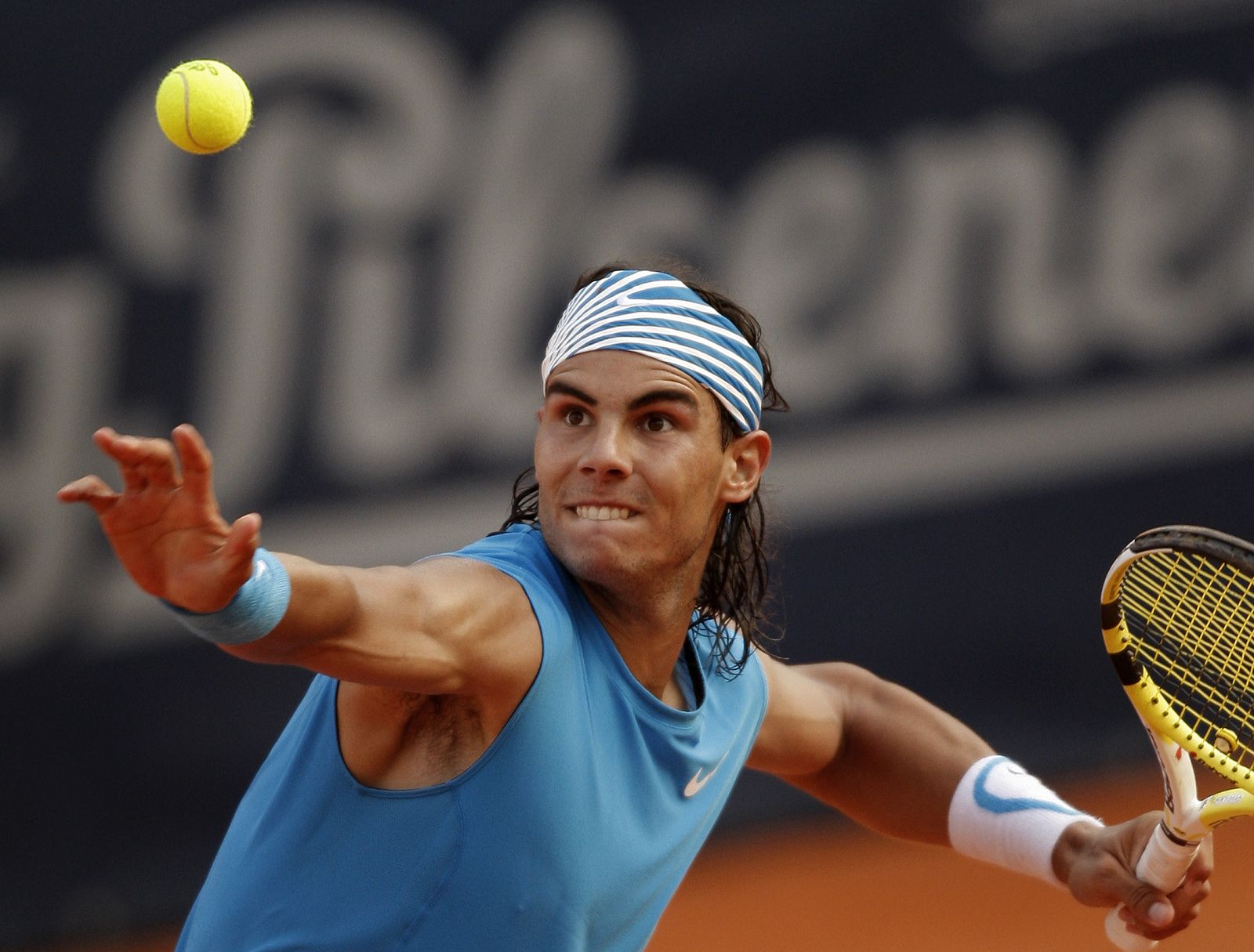 Rafael Nadal se ha vuelto a mostrar contundente en el enfrentamiento con el serbio.