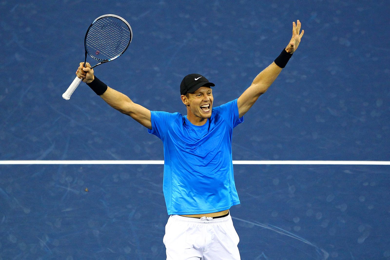 Tomas Berdych celebra su victoria ante Federer en el US Open 2012.