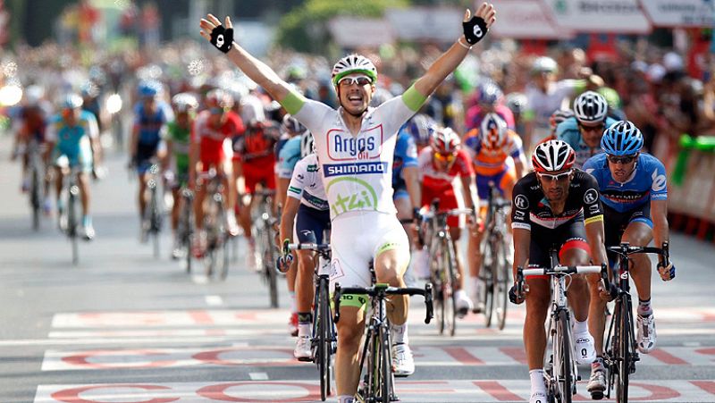 Degenkolb hace repóquer el día que Alberto Contador vuelve a ganar una grande