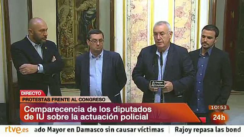 IU pide que se investigue si policías de paisano "provocaron" las cargas policiales del 25S