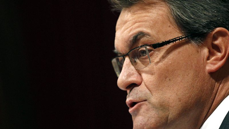 Mas promete impulsar una consulta de autodeterminación aunque el Estado la prohíba