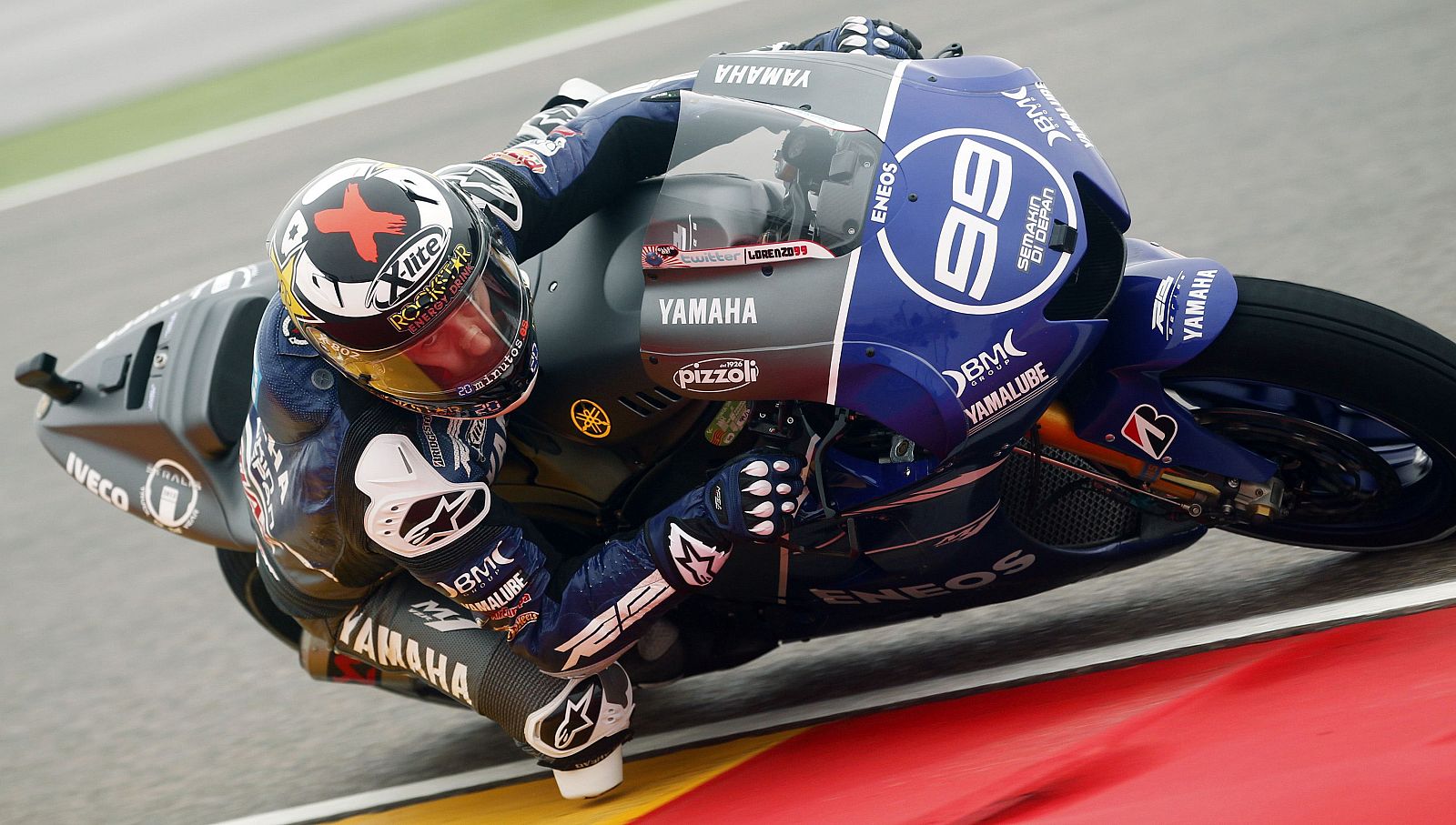 Yamaha MotoGP rider Jorge Lorenzo of Spain takes a curve during third free practice at the Aragon Grand Prix at Motorland race track in Alcaniz