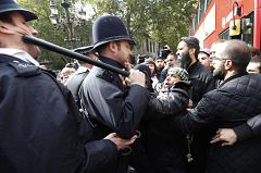 El Tribunal Superior británico autoriza la extradición a EE.UU. del clérigo radical Abu Hanza