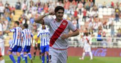 El Rayo Vallecano toma aire ante un Deportivo que se desploma