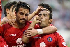 El Getafe se lleva un excesivo premio de Zaragoza