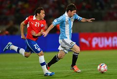La pegada de Argentina condena a un Chile aguerrido