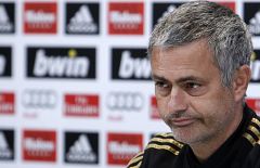 El 'virus FIFA' obliga a Mourinho a usar la cantera