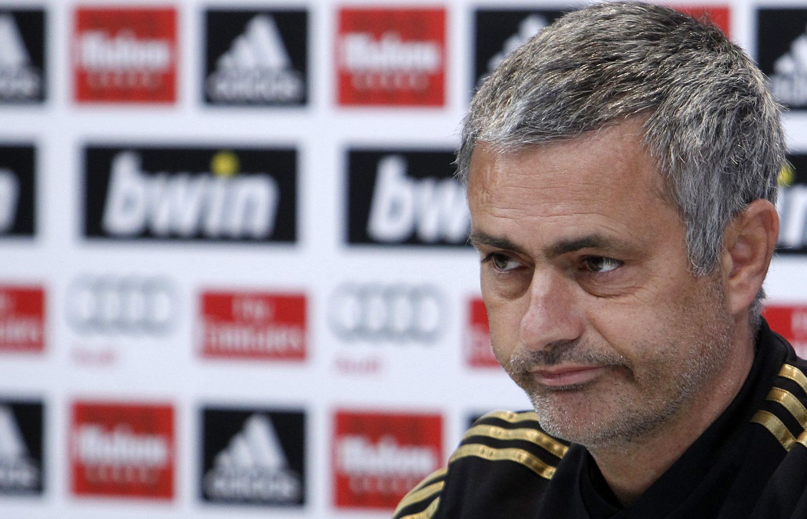 El portugés José Mourinho, técnico del Real Madrid, en la rueda de prensa.