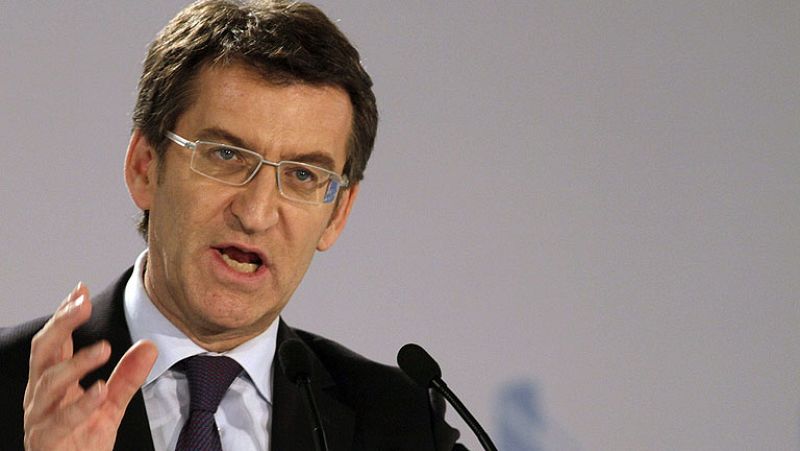 Feijóo defiende el legado de una Xunta "solvente", que sus rivales cuestionan