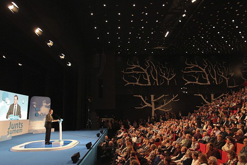 Rajoy acusa a Mas de no tener "agallas" para hacer frente a la crisis