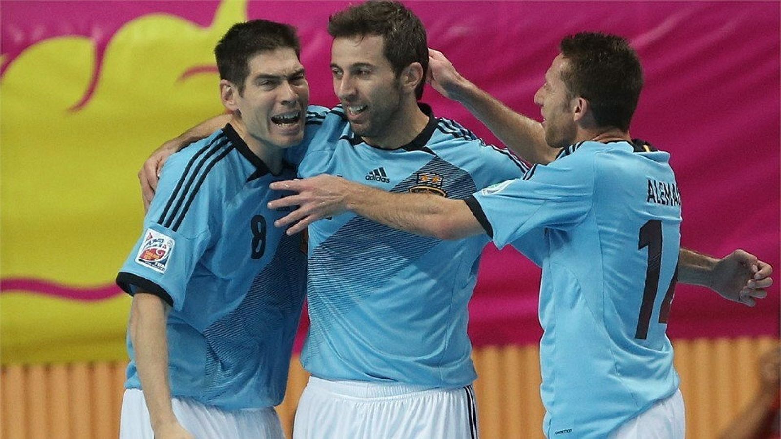 ESPAÑA ANTE LA LA ANFITRIONA TAILANDIA