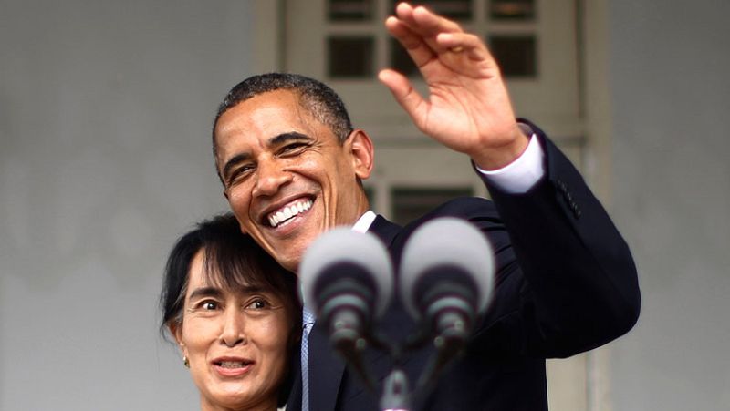 Obama visita Birmania y se entrevista con la líder opositora, Suu Kyi 