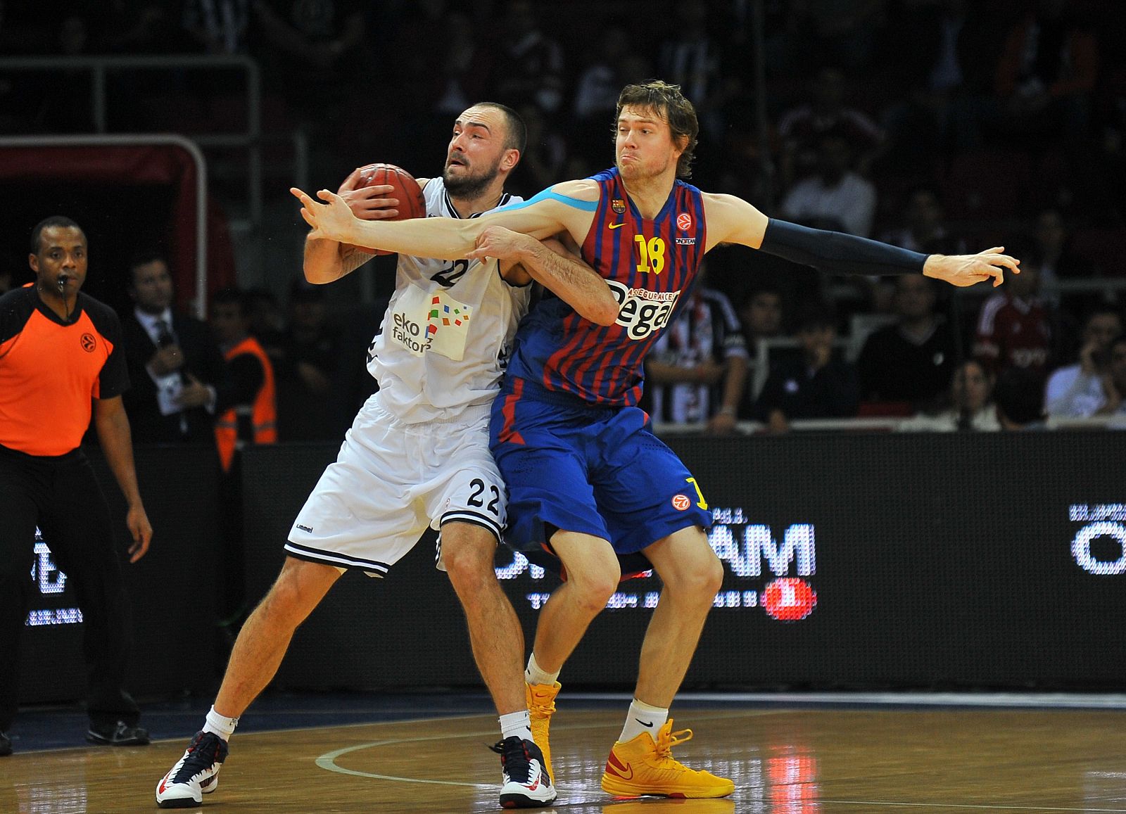 BESIKTAS - BARCELONA REGAL