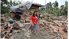 Aumenta a 325 el número de muertos por la devastación del 'Bopha'
