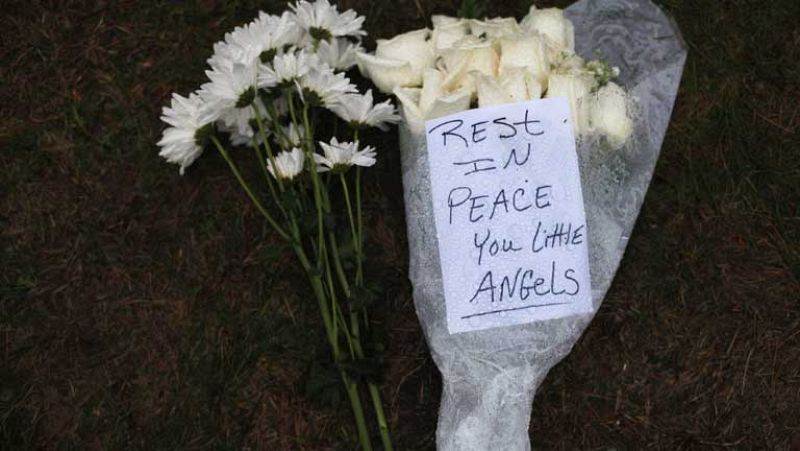 Obama confía en Biden para regular el control de armas y el 'lobby' del Rifle ofrece colaboración 