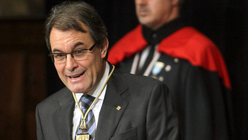 Artur Mas convierte a Homs en su hombre fuerte y mantiene a Puig, que pasa de Interior a Empresa