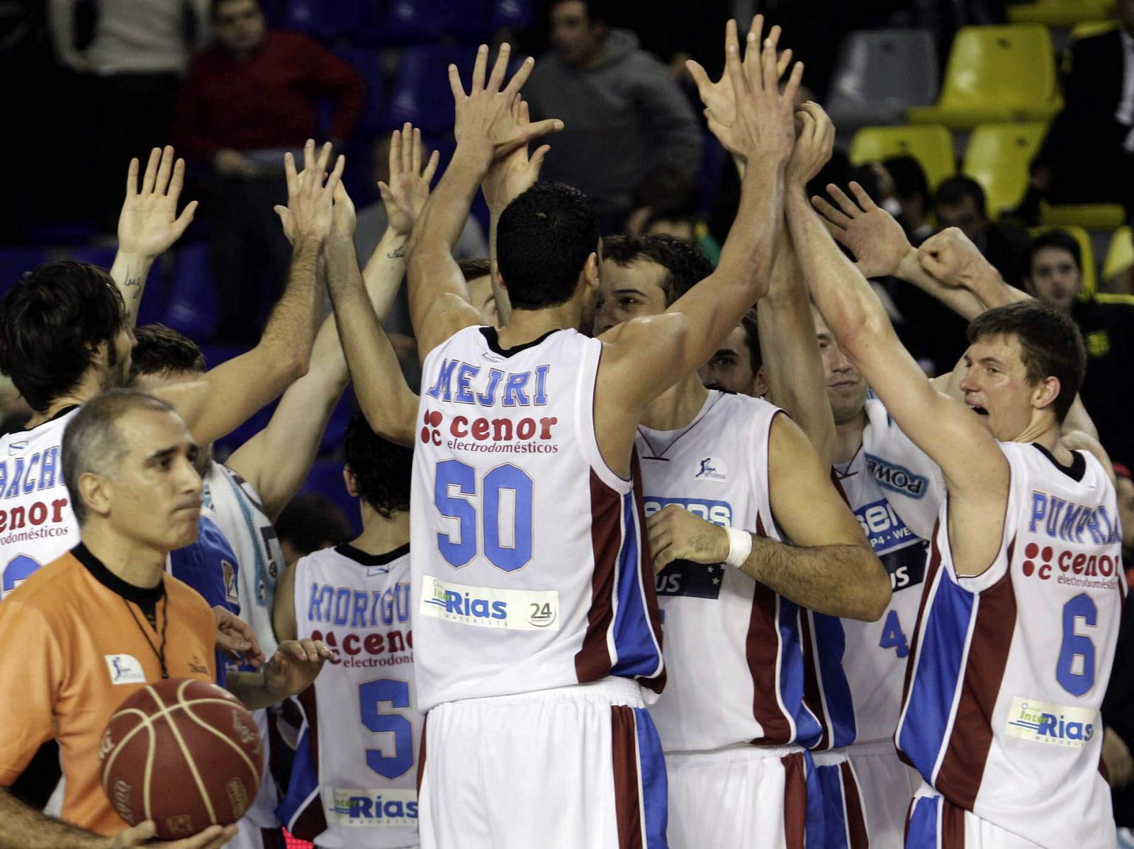 BARCELONA REGAL - BLUSENS MONBUS OBRADOIRO