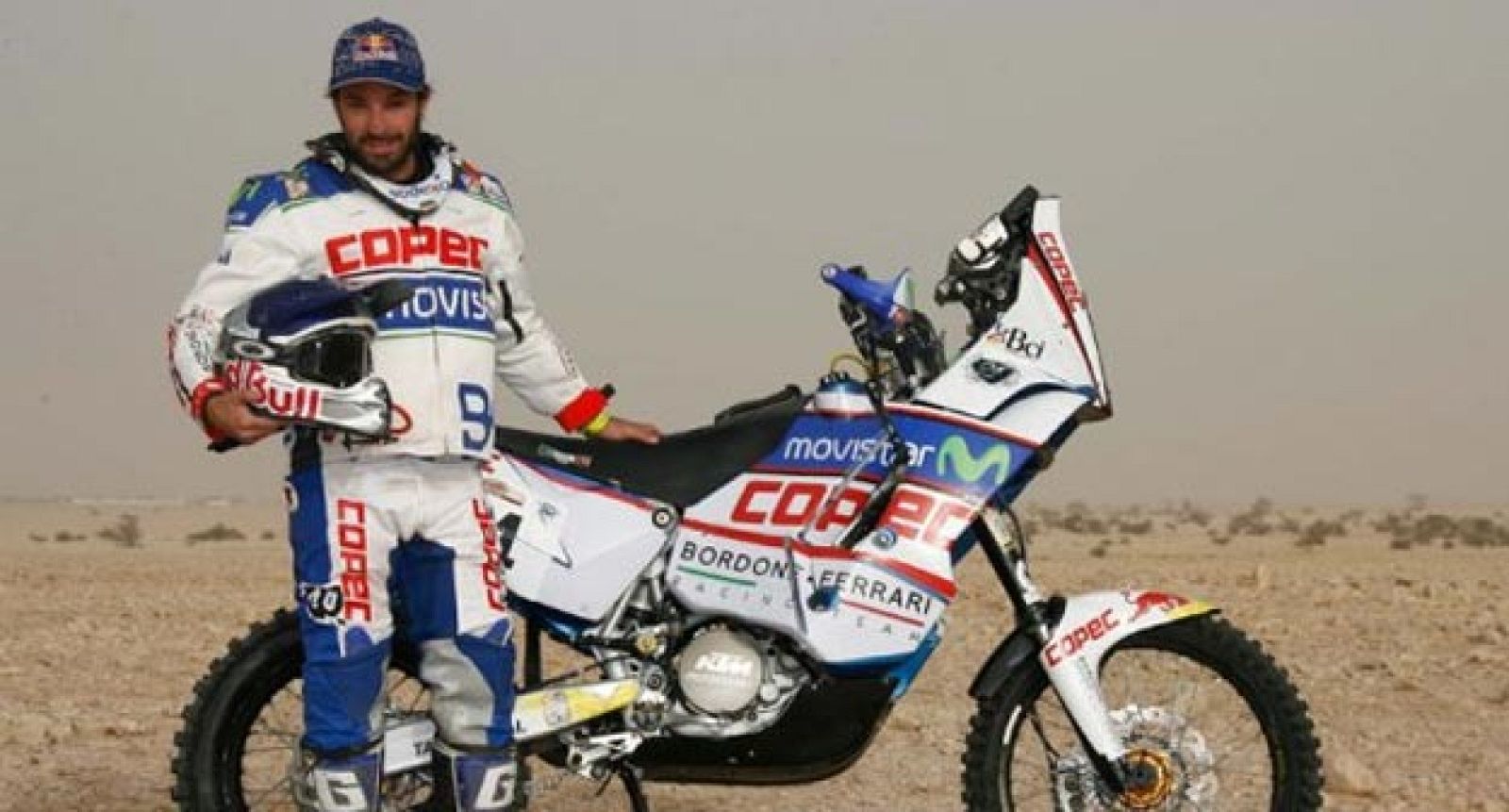 El piloto chileno 'Chaleco' López corre por sexta vez el Rally Dakar
