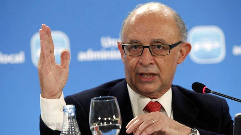 El ministro de Hacienda comparece por el caso del extesorero Luis Bárcenas