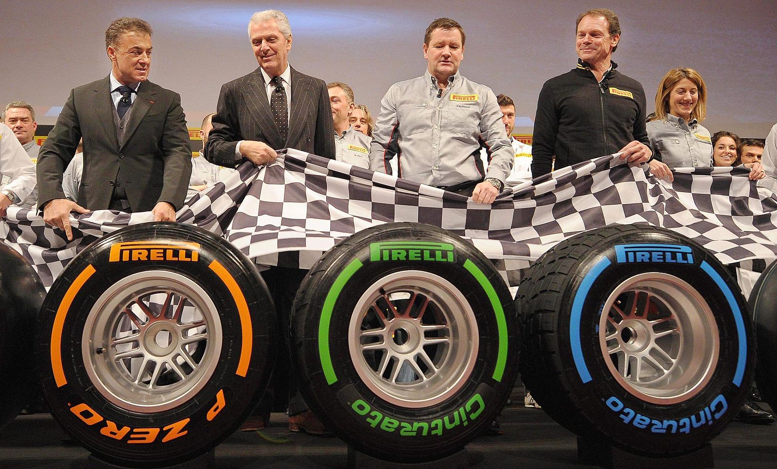 PRESENTACIÓN DE LOS NUEVOS NEUMÁTICOS PIRELLI