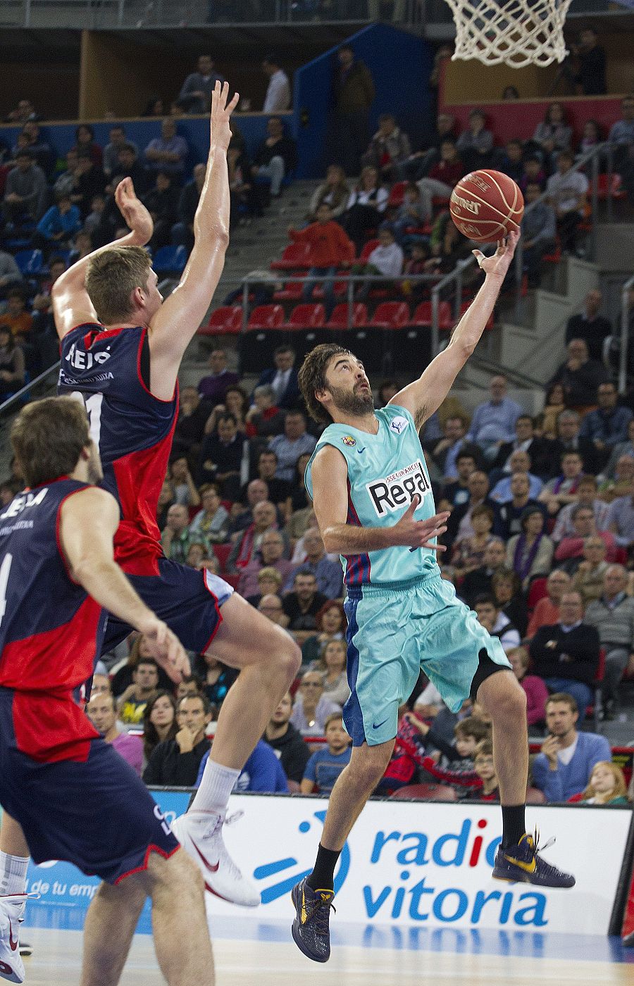 CAJA LABORAL REGAL FC BARCELONA