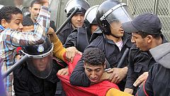 Varios muertos y heridos en nuevos disturbios en El Cairo y durante los funerales de Port Said