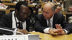 La conferencia de donantes para Mali reúne 338 millones de euros para financiar la guerra