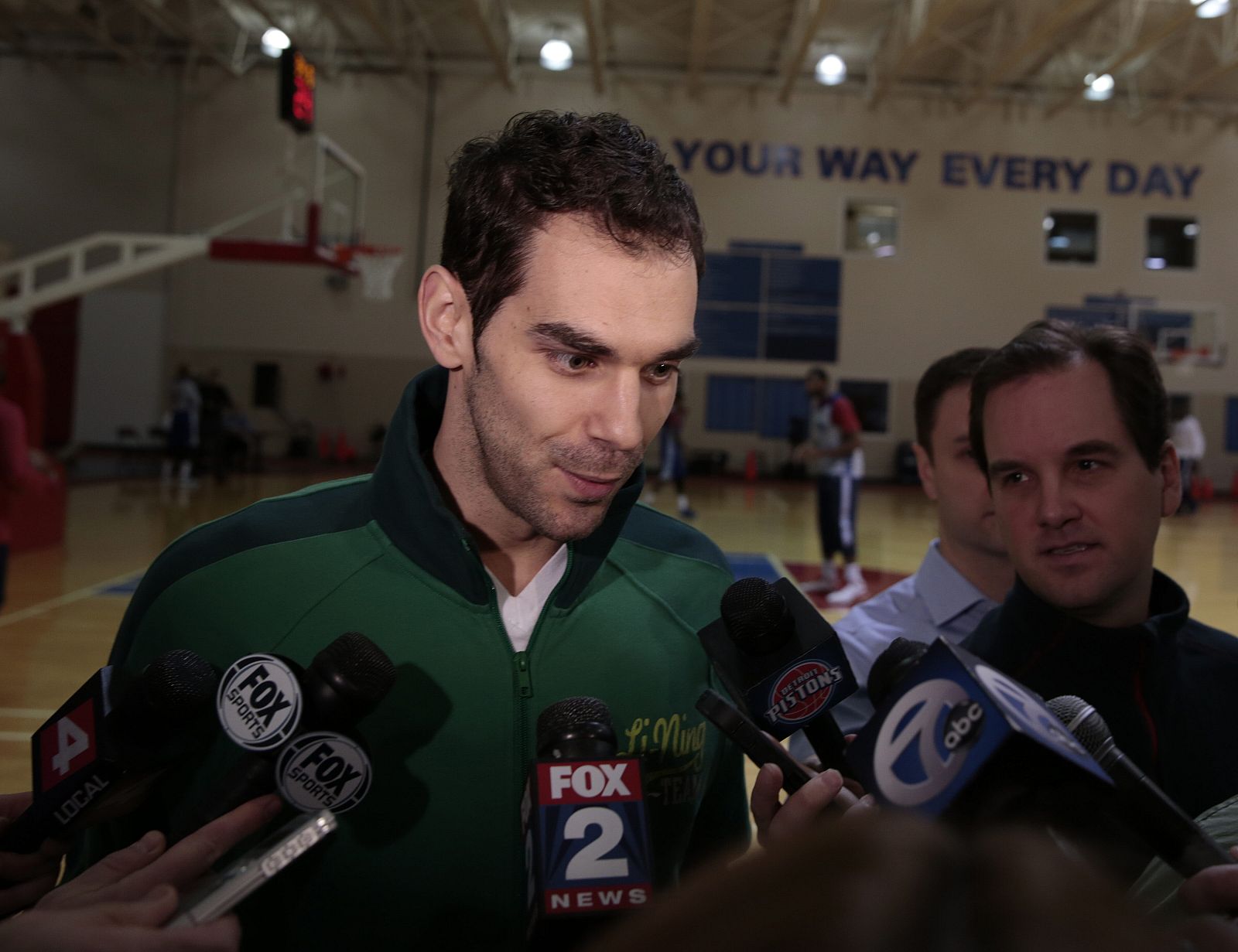 CALDERÓN LLEGA A LOS PISTONS DE DETROIT