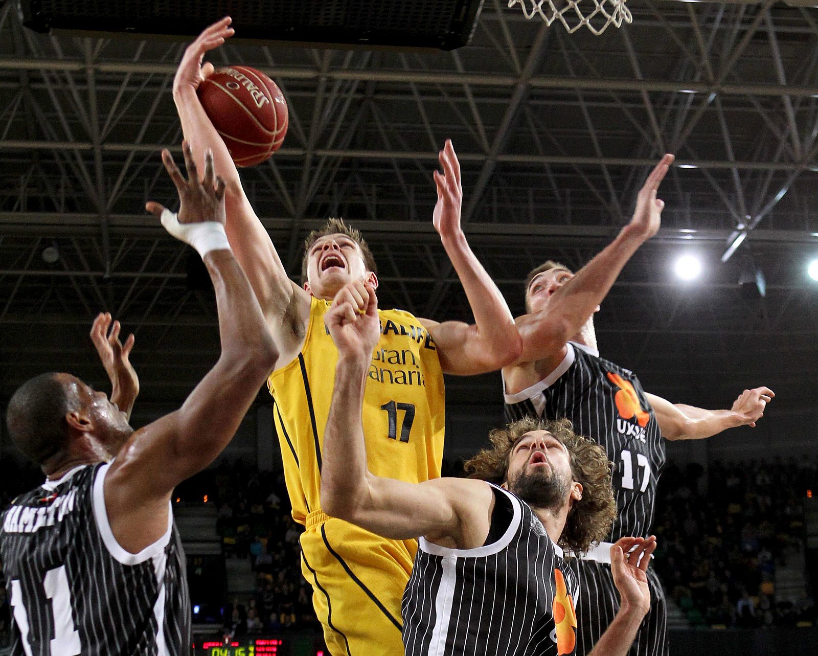 Uxue Bilbao Basket - Herbalife Gran Canaria JPG