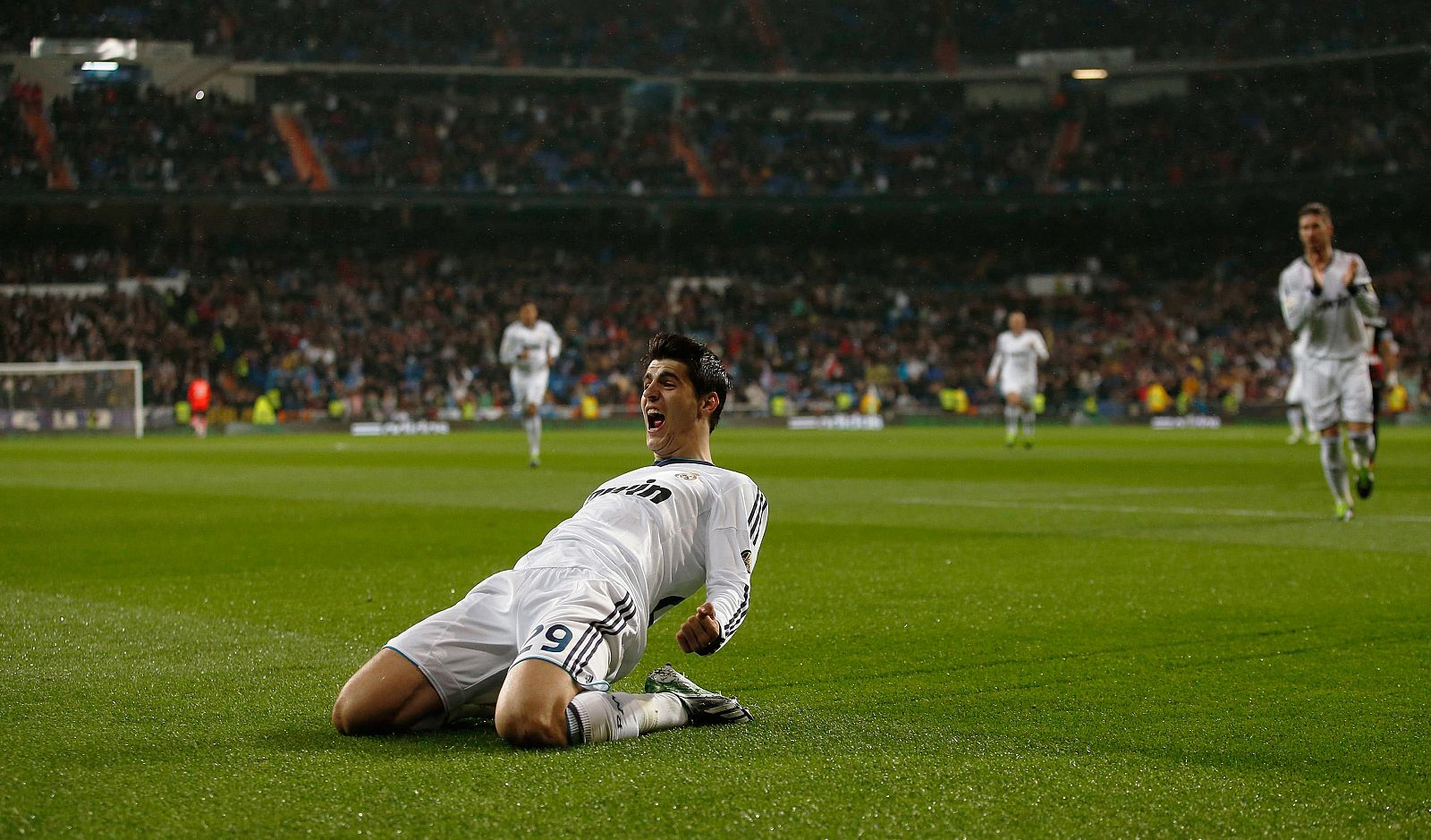 El canterano Morata celebra el primer gol.