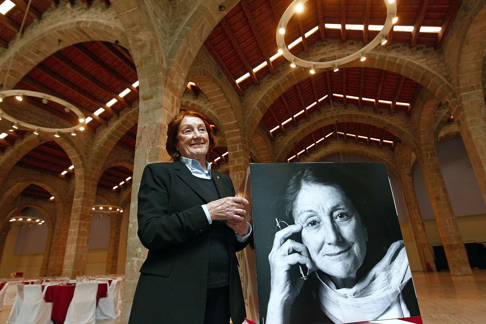 LA ESCRITORA ROSA REGÀS GANA EL BIBLIOTECA BREVE CON "MÚSICA DE CÁMARA"