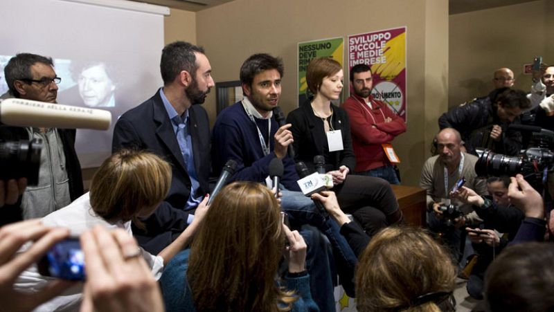 Monti convoca a reuniones individuales a Bersani, Berlusconi y Grillo