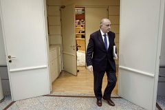 El Gobierno dice que la disolución de ETA facilitaría la reinserción de presos