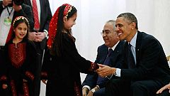 Obama critica los asentamientos ante Abás: "Palestina merece un Estado propio"