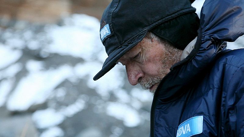 Carlos Soria comienza su viaje para asaltar la cima del Kanchenjunga