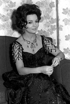 Sara Montiel, diva y mito irrepetible de la cultura española