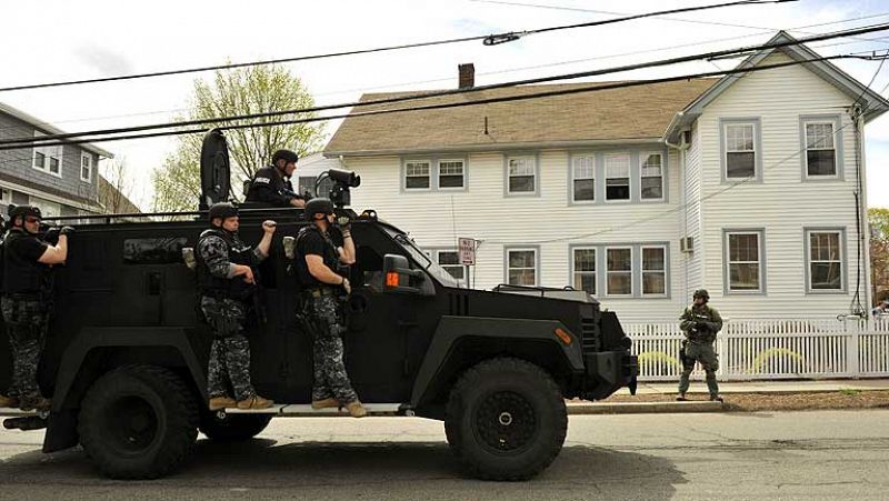 La Policía mata a uno de los sospechosos de los atentados de Boston y busca al segundo, huído