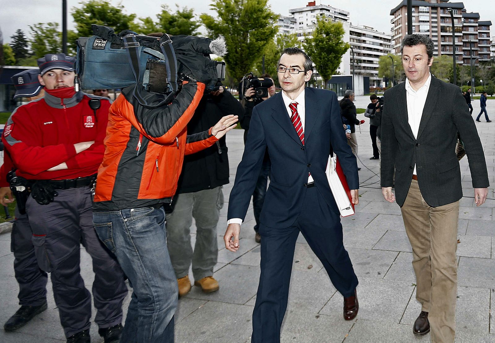 SUPUESTO CHANTAJE A PRESIDENTE DE CAJA NAVARRA