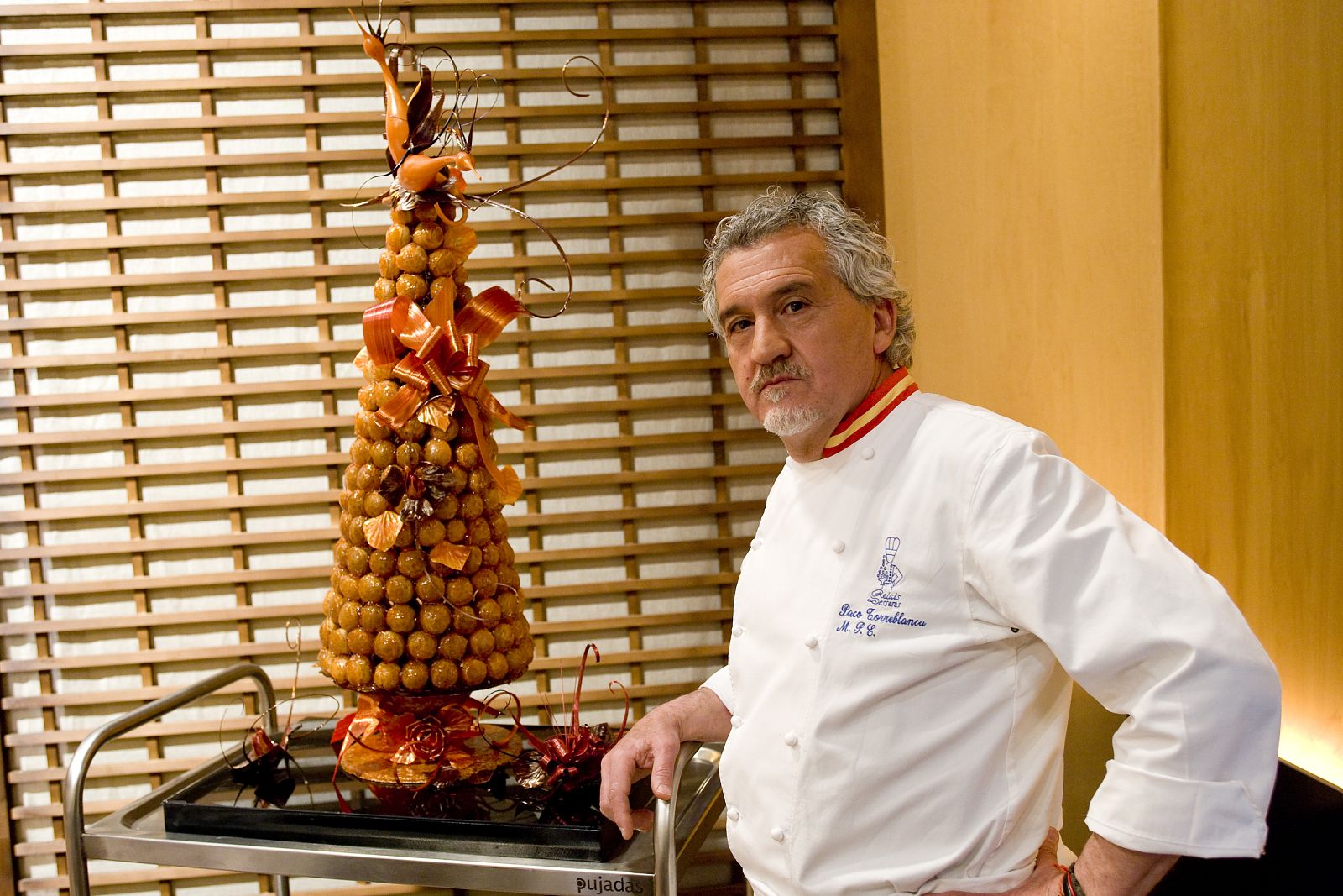 MasterChef - Paco Torreblanca con la Croquembouche