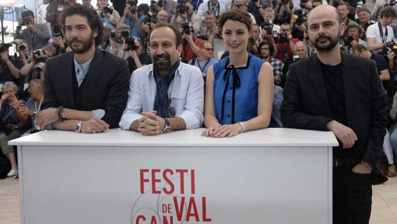 El iraní Farhadi demuestra en Cannes con 'Le passé' que la censura no pesa en su cine   