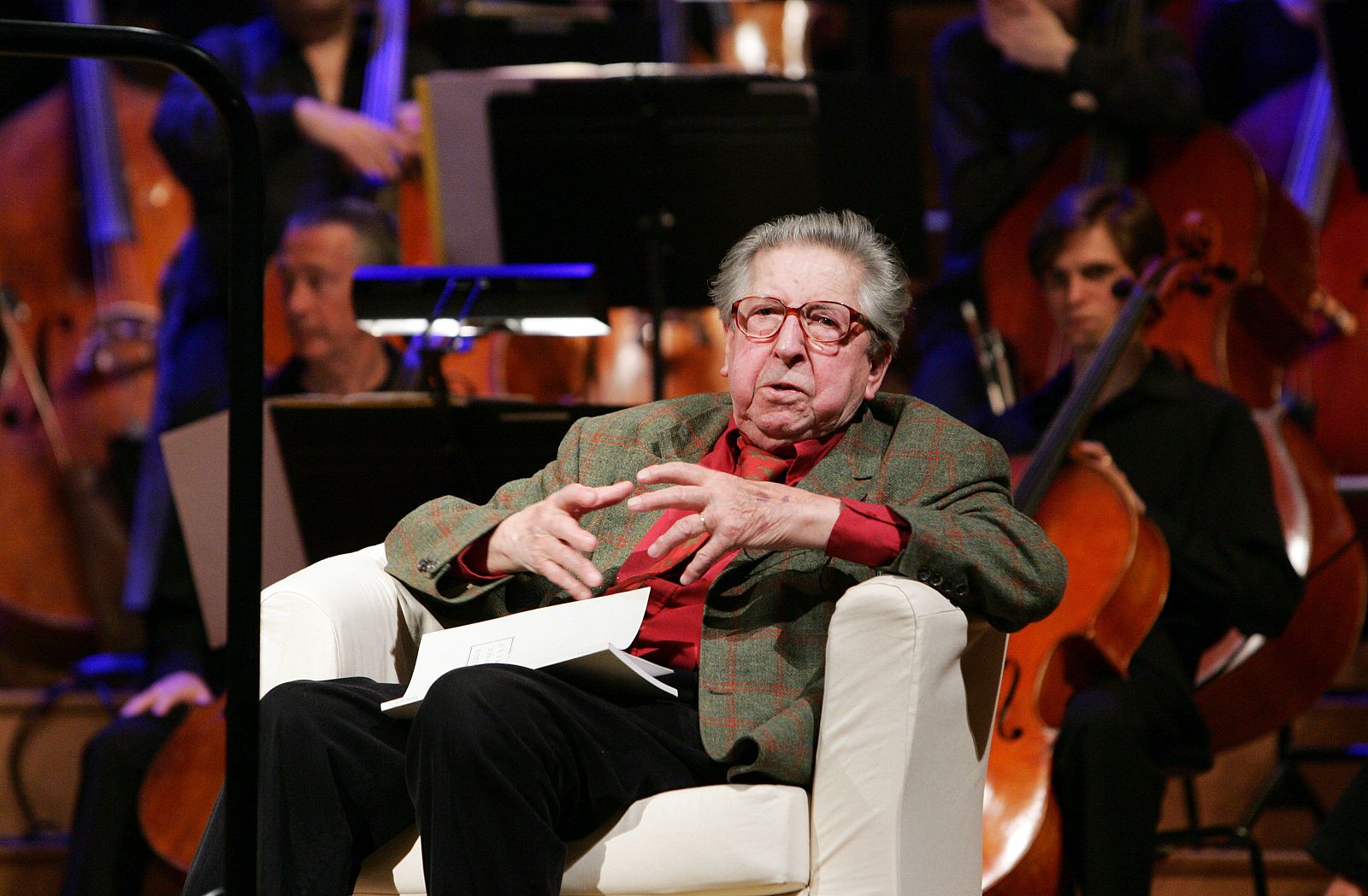 Fotografía de Henri Dutilleux tomada el 3 de mayo de 2007 durante el descanso de un concierto en París.