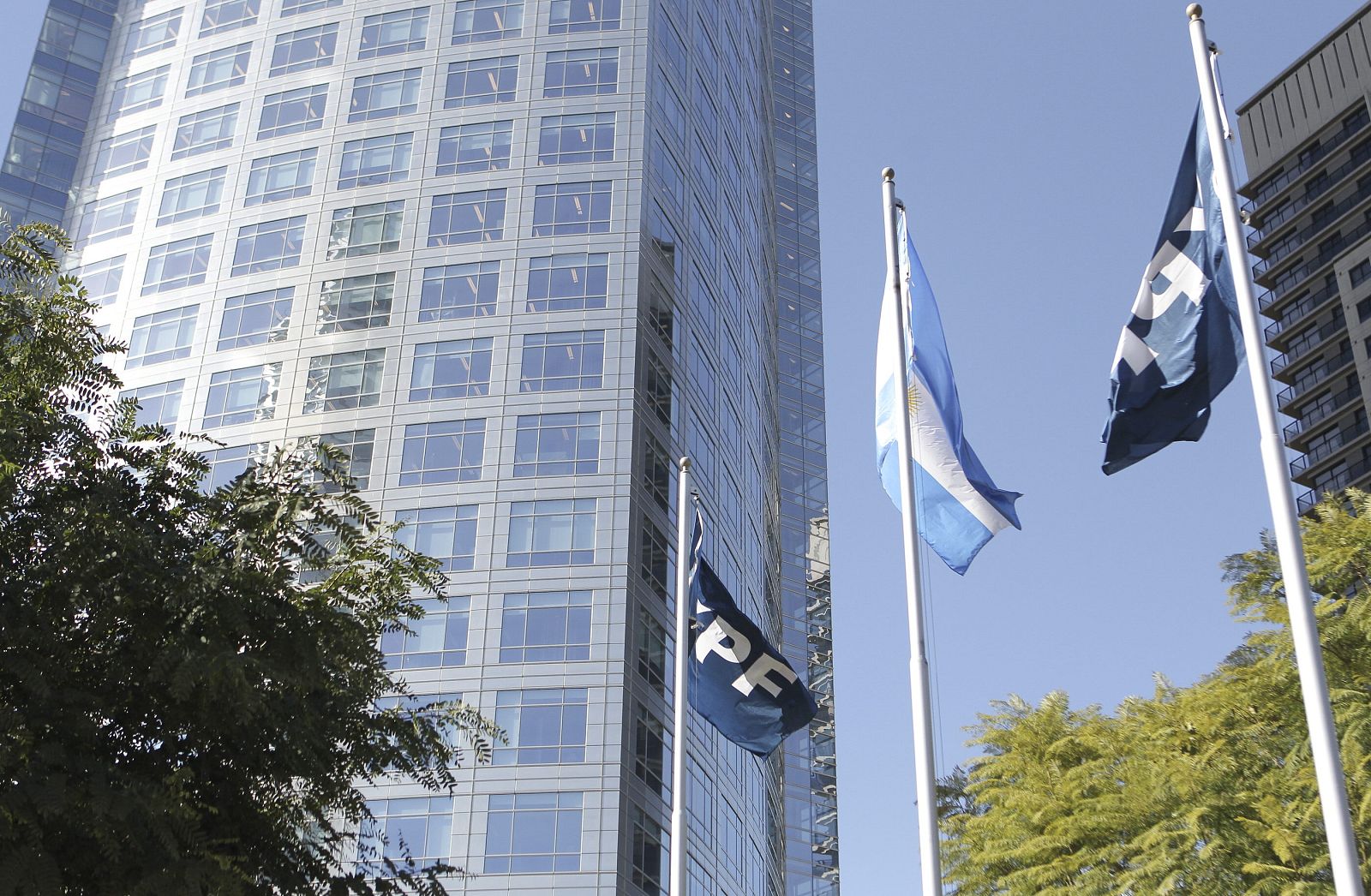 LA PETROLERA REPSOL CELEBRA SU JUNTA DE ACCIONISTAS