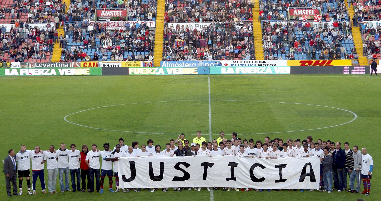 La plantilla del Levante pide justicia
