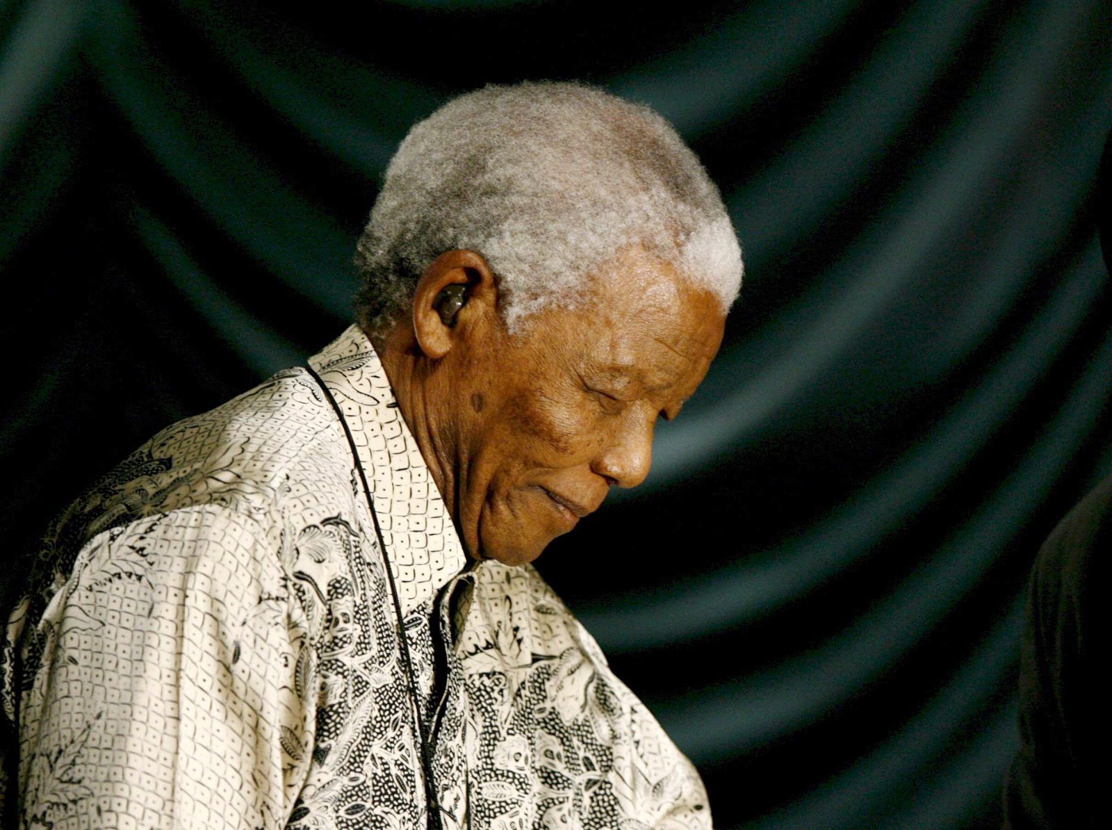 Nelson Mandela durante la celebración de su 90 cumpleaños en 2008