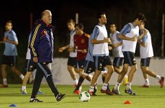 Del Bosque ensaya con Soldado