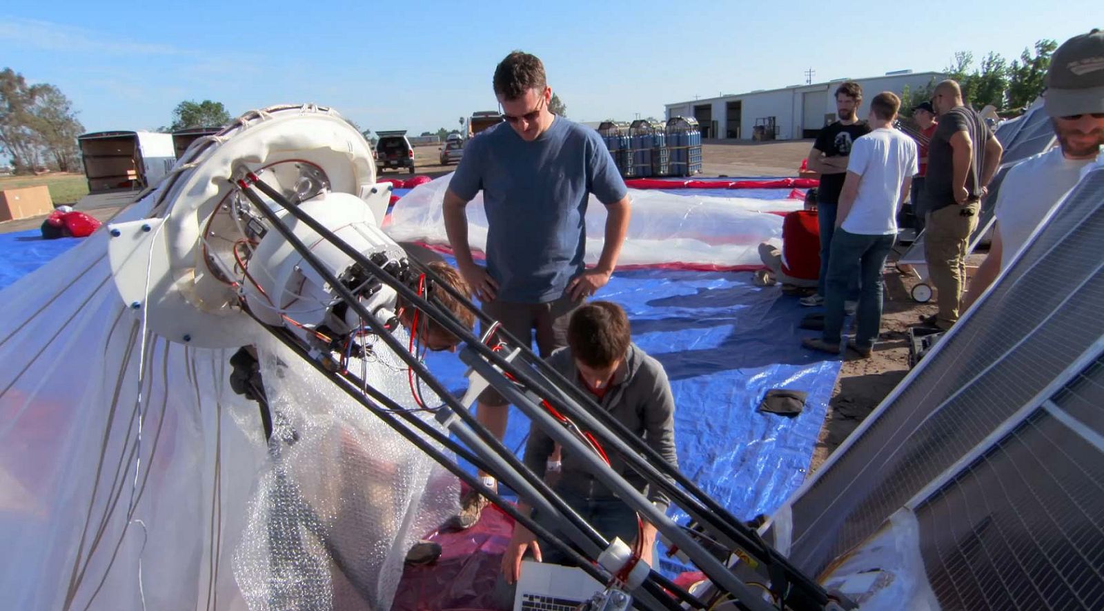 Preparación del globo de Google para llevar Internet a lugares sin conexión.