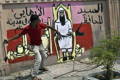 El nombramiento de un islamista radical como gobernador de Luxor subleva a los turoperadores